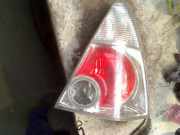 Rücklicht Rechts Daihatsu YRV (M2) Schrägheck 1.3 16V DVVT Turbo (K3-VET) 2003