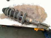 Federbein Links Vorne Toyota Yaris II (P9) Schrägheck 1.3 16V VVT-i (2SZFE) 2006