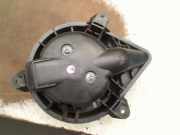 Gebläsemotor Opel Vivaro Van 2.0 CDTI (M9R-780) 2011