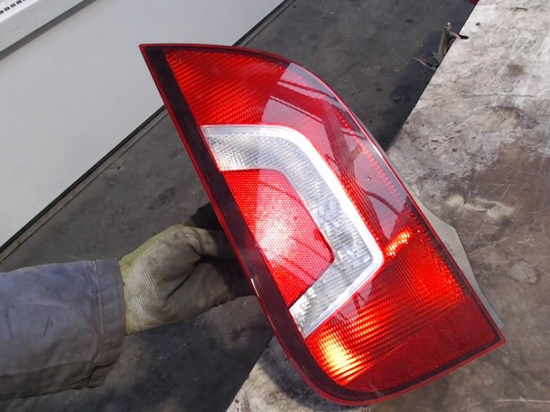 Rücklicht Links 1S0945095D Volkswagen Up! (121) Schrägheck 1.0 12V 60 (CHYA) 2012 CHYA