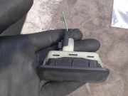 Kofferraum Schalter 8200385515 Renault Clio III (BR/CR) Schrägheck 1.2 16V 75 (D4F-706) 2010