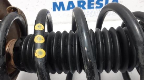 Federbein links vorne Citroen DS5 5002TK Bild Federbein links vorne Citroen DS5 5002TK