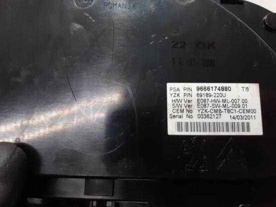 Instrumentenkombination Peugeot 3008 I 9666174880 Bild Instrumentenkombination Peugeot 3008 I 9666174880