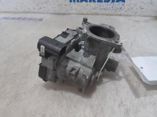 Drosselklappenstutzen Fiat Punto Evo 199 55213019 Bild Drosselklappenstutzen Fiat Punto Evo 199 55213019