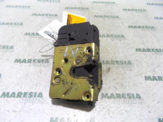 Klappenschlosszug Peugeot 206 Schrägheck 2A/C 9135H3 Bild Klappenschlosszug Peugeot 206 Schrägheck 2A/C 9135H3