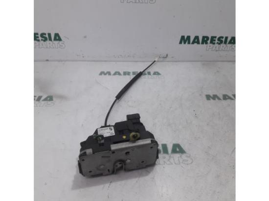 Klappenschlosszug Fiat Punto Evo 199 51905686 Bild Klappenschlosszug Fiat Punto Evo 199 51905686