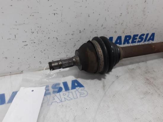 Antriebswelle links vorne Peugeot 3008 I 3272PZ Bild Antriebswelle links vorne Peugeot 3008 I 3272PZ
