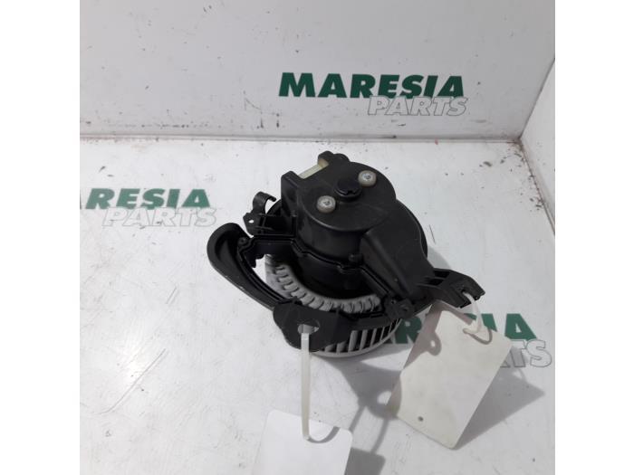 Gebläsemotor Fiat Punto Evo 199 5D3330100 Bild Gebläsemotor Fiat Punto Evo 199 5D3330100
