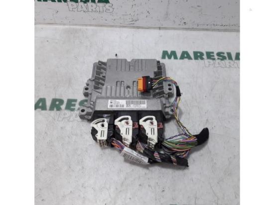 Steuergerät Motor Citroen DS5 9666681180 Bild Steuergerät Motor Citroen DS5 9666681180