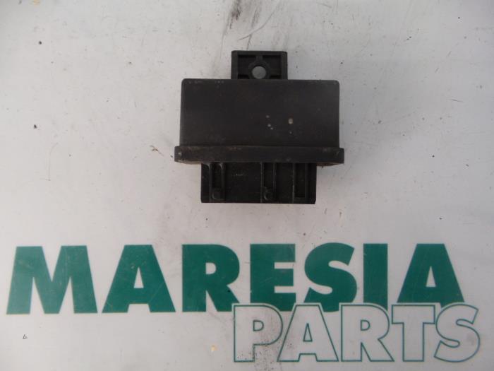 Relais Fiat Ulysse 220 240107 Bild Relais Fiat Ulysse 220 240107