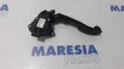 Sensor für Drosselklappenstellung Renault Master III Pritsche EV 180101626R