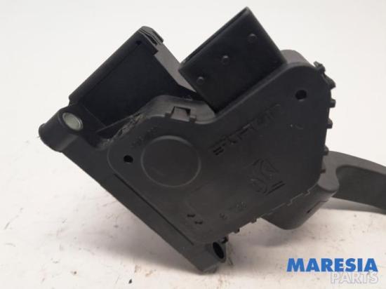 Sensor für Gaspedalstellung Fiat Punto 199 55702020 Bild Sensor für Gaspedalstellung Fiat Punto 199 55702020