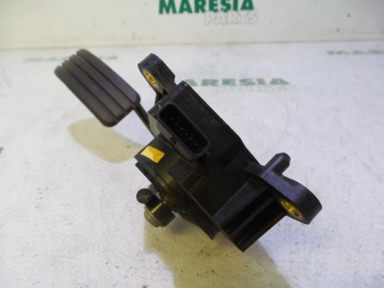 Sensor für Gaspedalstellung Renault Clio III BR0/1, CR0/1 8200297335 Bild Sensor für Gaspedalstellung Renault Clio III BR0/1, CR0/1 8200297335