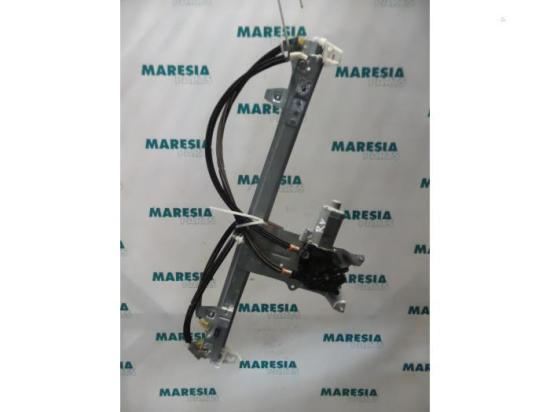 Fensterheber rechts vorne Citroen Xsara Picasso N68 9222F9 Bild Fensterheber rechts vorne Citroen Xsara Picasso N68 9222F9
