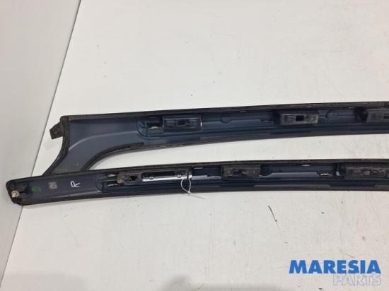 Dachreling Peugeot 5008 I 8319R3 Bild Dachreling Peugeot 5008 I 8319R3