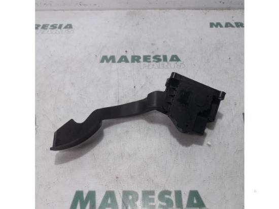 Sensor für Gaspedalstellung Fiat Punto Evo 199 55702020 Bild Sensor für Gaspedalstellung Fiat Punto Evo 199 55702020