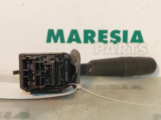 Blinkerschalter Citroen Xsara Picasso N68 625372 Bild Blinkerschalter Citroen Xsara Picasso N68 625372