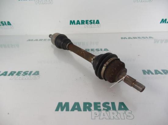 Antriebswelle links vorne Peugeot 307 3272LW Bild Antriebswelle links vorne Peugeot 307 3272LW