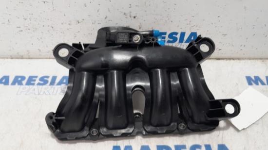 Verteilerrohr Kraftstoff Peugeot 5008 I V759507780 Bild Verteilerrohr Kraftstoff Peugeot 5008 I V759507780