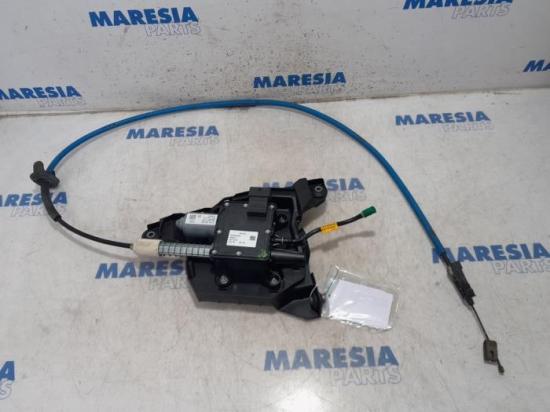 Sonstiges Teil Peugeot 5008 I 9673081580 Bild Sonstiges Teil Peugeot 5008 I 9673081580