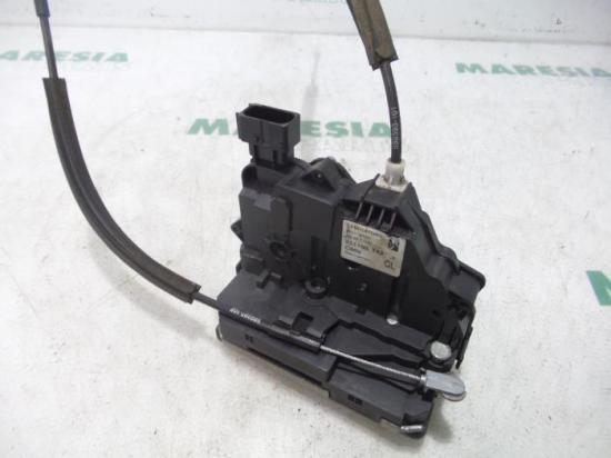 Klappenschlosszug Peugeot Boxer Kasten 1350147080 Bild Klappenschlosszug Peugeot Boxer Kasten 1350147080