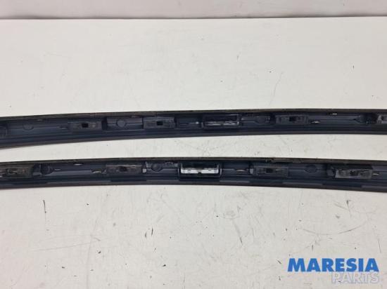 Dachreling Peugeot 5008 I 8319R3 Bild Dachreling Peugeot 5008 I 8319R3