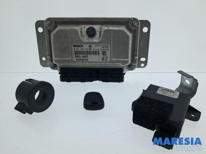 Steuergerät Motor Peugeot 107 0261208702 Bild Steuergerät Motor Peugeot 107 0261208702