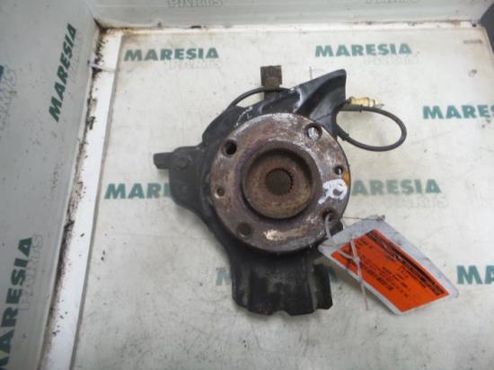 Achsschenkel rechts vorne Fiat Punto 188 7608131 Bild Achsschenkel rechts vorne Fiat Punto 188 7608131