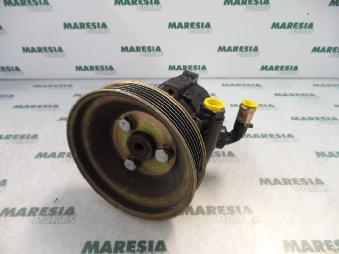 Servopumpe Fiat Marea Weekend 185 46436958 Bild Servopumpe Fiat Marea Weekend 185 46436958