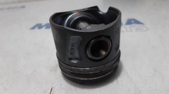 Kolben Fiat Punto Evo 199 06935 Bild Kolben Fiat Punto Evo 199 06935