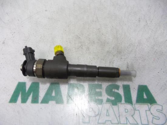 Einspritzdüse Peugeot 206 Schrägheck 2A/C 0445110075 Bild Einspritzdüse Peugeot 206 Schrägheck 2A/C 0445110075