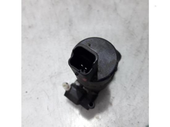 Waschwasserdüse für Scheibenreinigung Citroen DS5 9641553980 Bild Waschwasserdüse für Scheibenreinigung Citroen DS5 9641553980