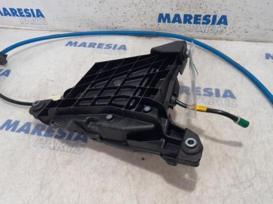 Sonstiges Teil Peugeot 5008 I 9673081580 Bild Sonstiges Teil Peugeot 5008 I 9673081580