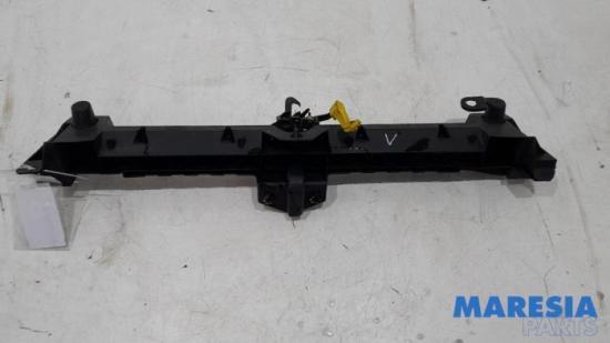 Schloss Motorhaube Citroen Berlingo II Multispace B9 7416J3 Bild Schloss Motorhaube Citroen Berlingo II Multispace B9 7416J3