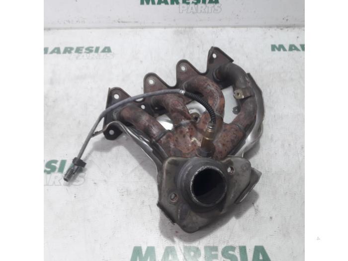 Auspuffkrümmer Renault Clio III BR0/1, CR0/1 8200119714 Bild Auspuffkrümmer Renault Clio III BR0/1, CR0/1 8200119714