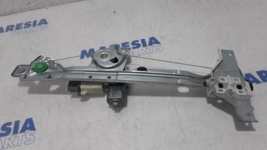 Fensterheber links hinten Peugeot 5008 I 1607675380 Bild Fensterheber links hinten Peugeot 5008 I 1607675380