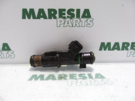 Einspritzdüse Citroen Xsara Picasso N68 1984E3 Bild Einspritzdüse Citroen Xsara Picasso N68 1984E3