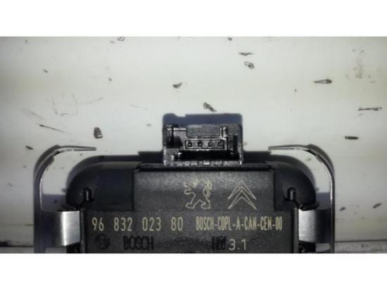 Regensensor Peugeot 3008 I 9683202380 Bild Regensensor Peugeot 3008 I 9683202380