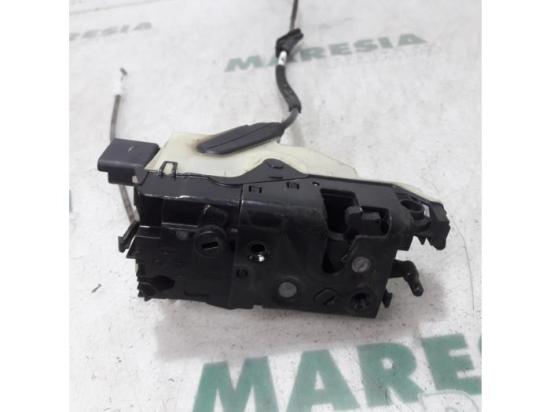 Klappenschlosszug Citroen DS5 9686919180 Bild Klappenschlosszug Citroen DS5 9686919180