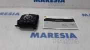 Monitor Navigationssystem Renault Megane III Coupe DZ 253B00004R