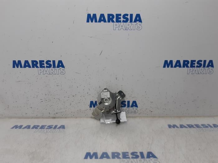 Heckklappenscharnier rechts Peugeot 3008 I 9683313980 Bild Heckklappenscharnier rechts Peugeot 3008 I 9683313980