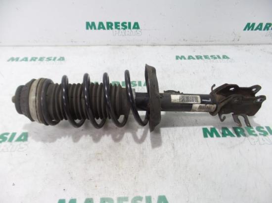 Federbein links vorne Fiat Punto Evo 199 51796542 Bild Federbein links vorne Fiat Punto Evo 199 51796542