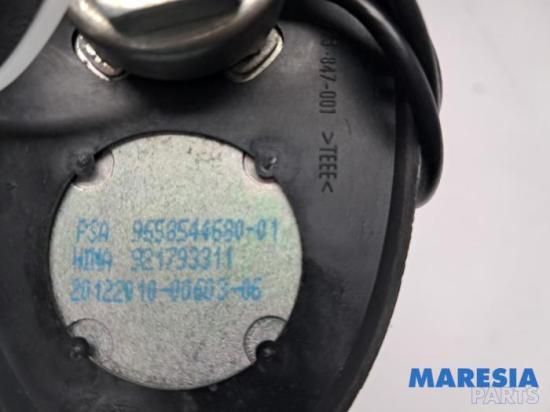 Antenne Dach Peugeot 5008 I 6561JS Bild Antenne Dach Peugeot 5008 I 6561JS