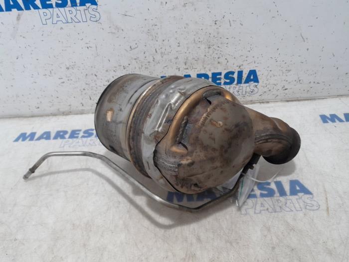 Rußpartikelfilter Peugeot 5008 I PSAF024 Bild Rußpartikelfilter Peugeot 5008 I PSAF024