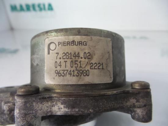 Unterdruckpumpe Peugeot 206 Schrägheck 2A/C 9637413980 Bild Unterdruckpumpe Peugeot 206 Schrägheck 2A/C 9637413980