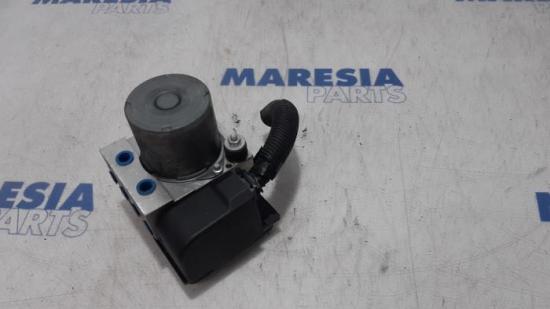 Bremsaggregat ABS Peugeot 5008 I 1607510480 Bild Bremsaggregat ABS Peugeot 5008 I 1607510480