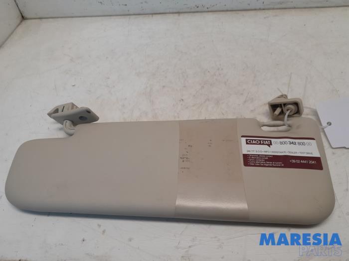 Sonnenblende links Fiat 500 312 735643362 Bild Sonnenblende links Fiat 500 312 735643362