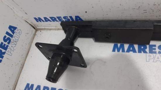 Stoßstangenträger vorne Peugeot 5008 I 7104LE Bild Stoßstangenträger vorne Peugeot 5008 I 7104LE