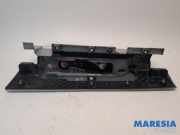 Rückleuchte links Renault Trafic III Kasten FG 265556737R