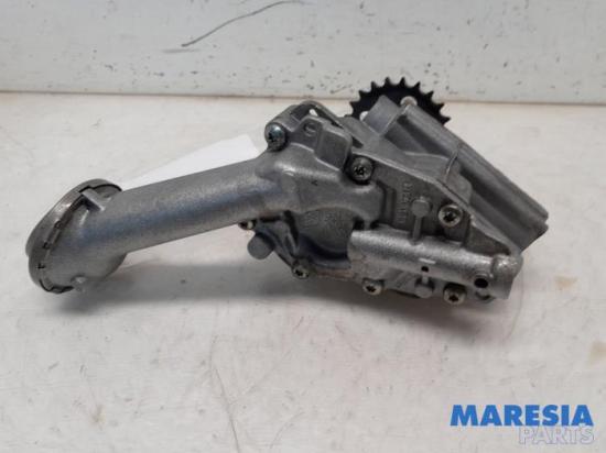 Ölpumpe Renault Clio IV Grandtour KH 150008247R Bild Ölpumpe Renault Clio IV Grandtour KH 150008247R